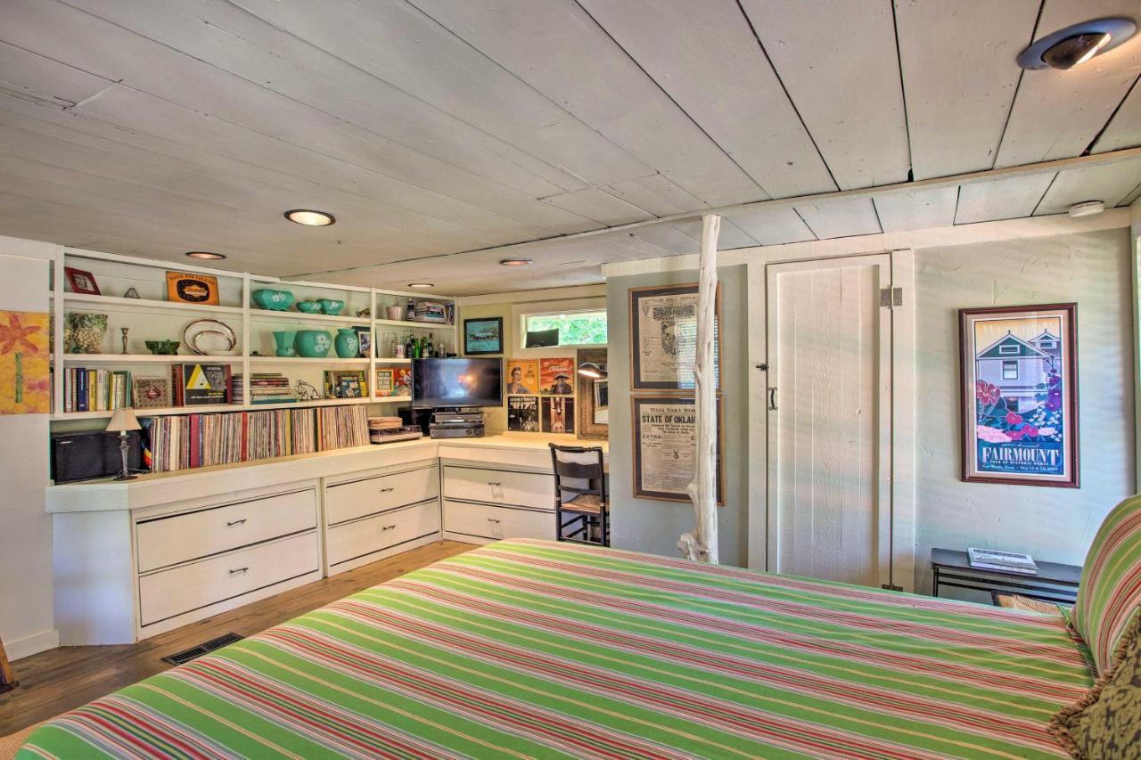 Historic Fort Worth Cottage With Shared Pool! Eksteriør billede